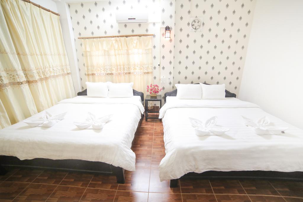 Maylay Guesthouse Vang Vieng Bagian luar foto