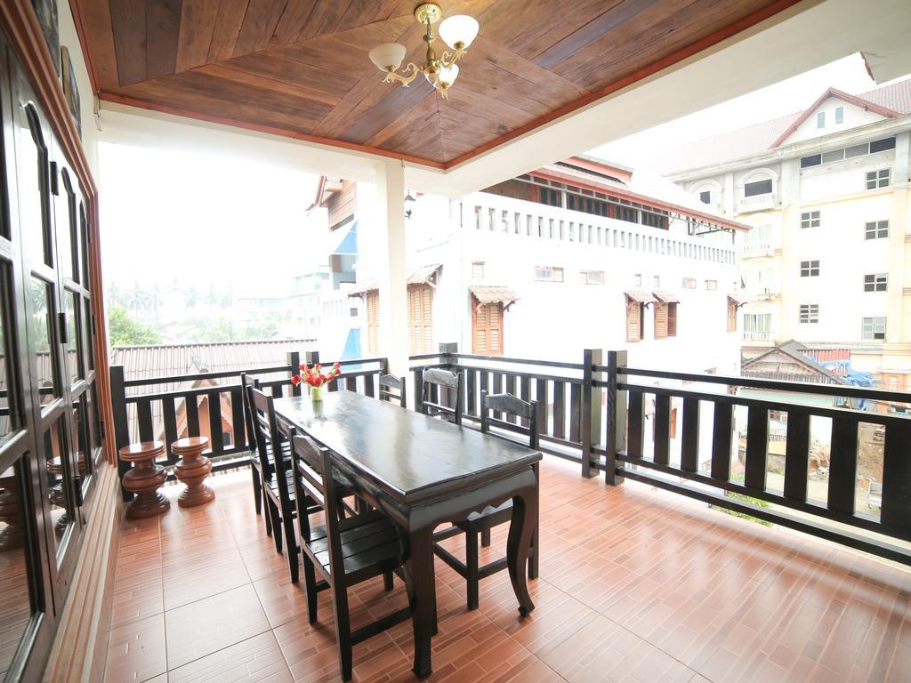 Maylay Guesthouse Vang Vieng Bagian luar foto